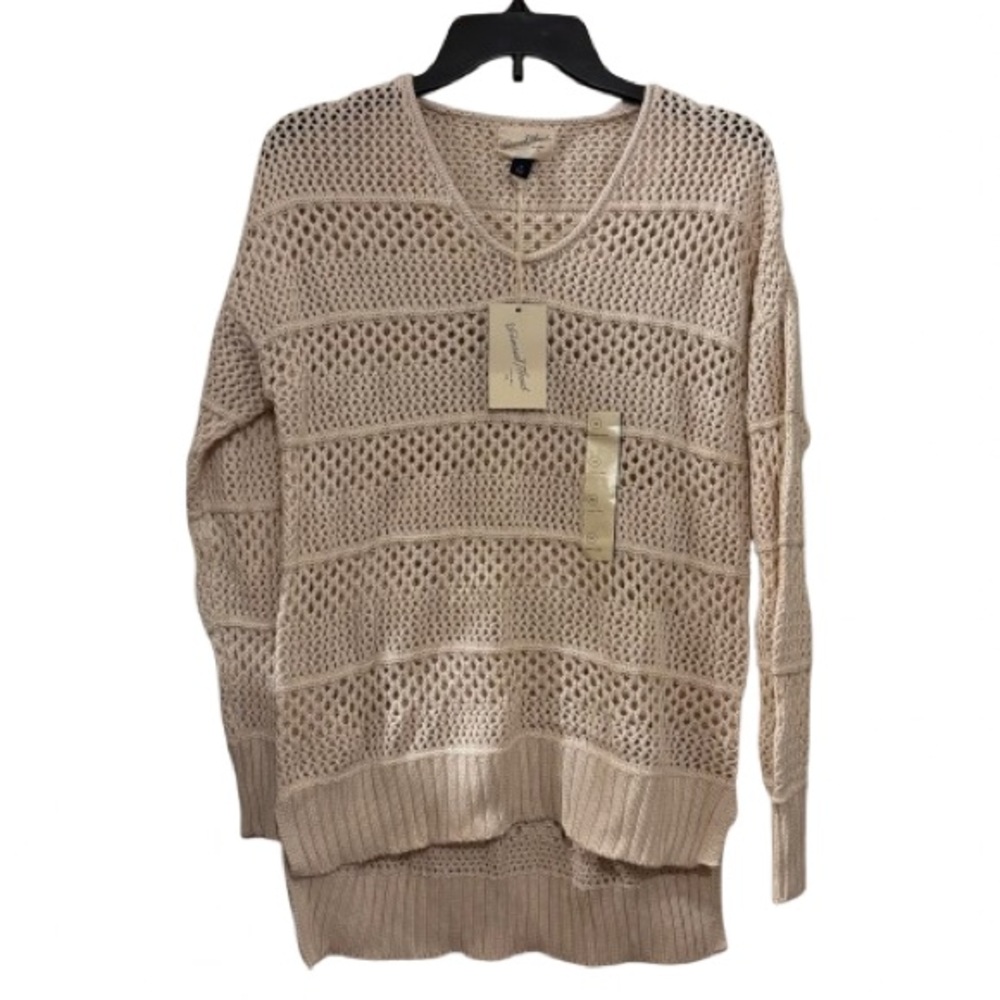 NWT Universal Thread Women's Cream V-Neck Sweater Sz M